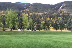 Bighorn Park Off-leash Dog Park, dog parks near Beaver Creek, CO, Vail dog parks and hiking trails, Eagle County Dog Parks near Beaver Creek