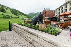 Park Hyatt Beaver Creek Resort, Beaver Creek pet friendly hotels, dog friendly hotels near Beaver Creek, Colorado; hotels in Eagle County pets allowed