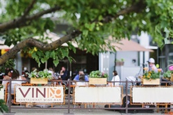 Vin 48, pet friendly restaurants in Beaver Creek, Beaver Creek dog friendly restaurants, restaurants wth dogs allowed in Beaver Creek, CO